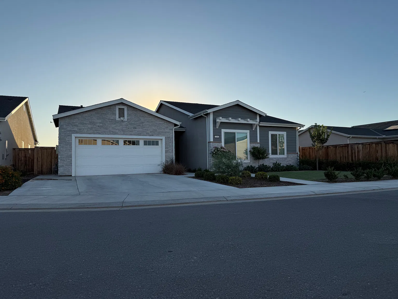 3201 Little Bear Way — Photo 1
