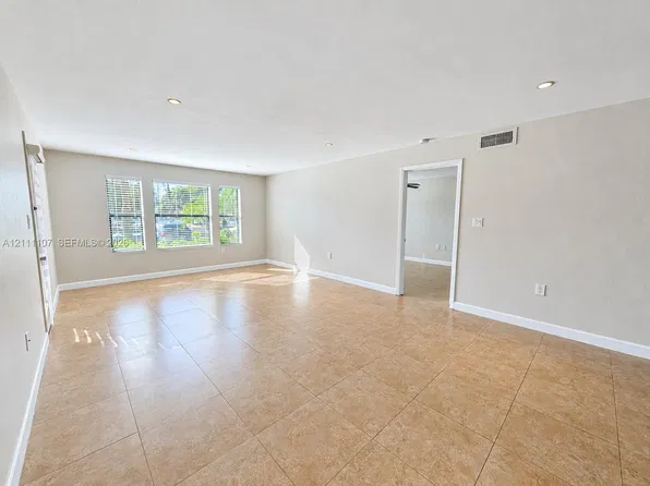 10500 SW 155th Ct APT 10111, Miami, FL 33196