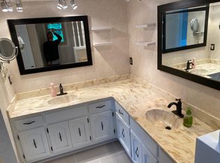 1110A Longview Dr, Hendersonville, TN 37075