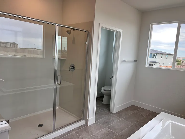 2869 Wrangell St — Photo 33