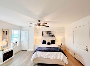 1715 19th St #12, Galveston, TX 77550