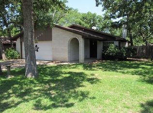 4425 Old Hearne Rd, Bryan, TX 77803