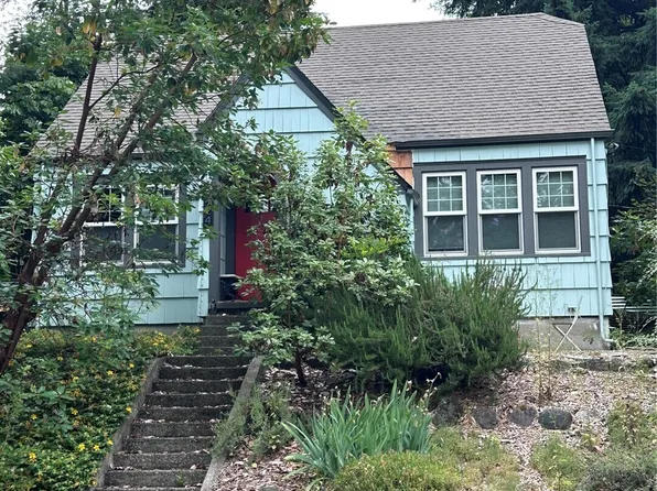 424 Central Street, Olympia, WA 98501