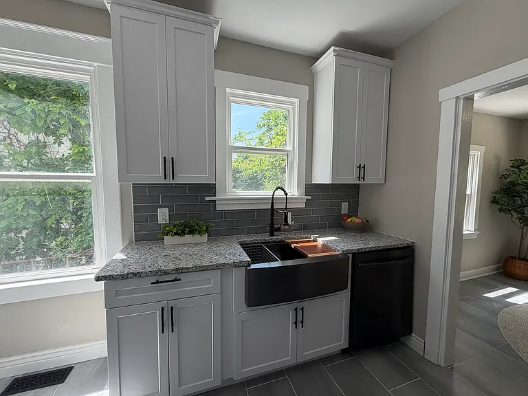 5726 Prentice Ave — Photo 29