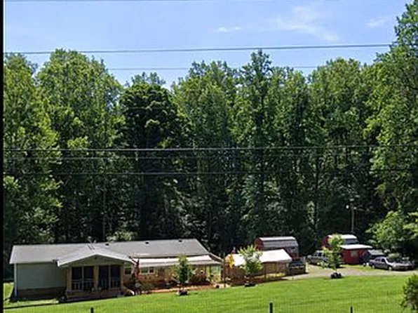 12017 Moores Chapel Rd, Charlotte, NC 28214