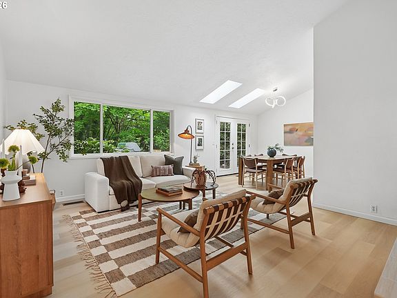 5th image of 17500 Hill Way