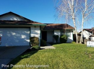 376 Springer Dr, Redding, CA 96003