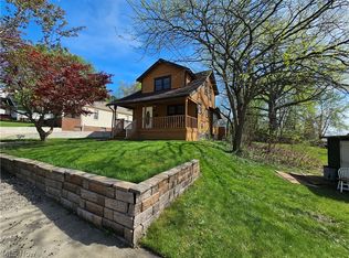 18 Youtz Ave, Akron, OH 44301