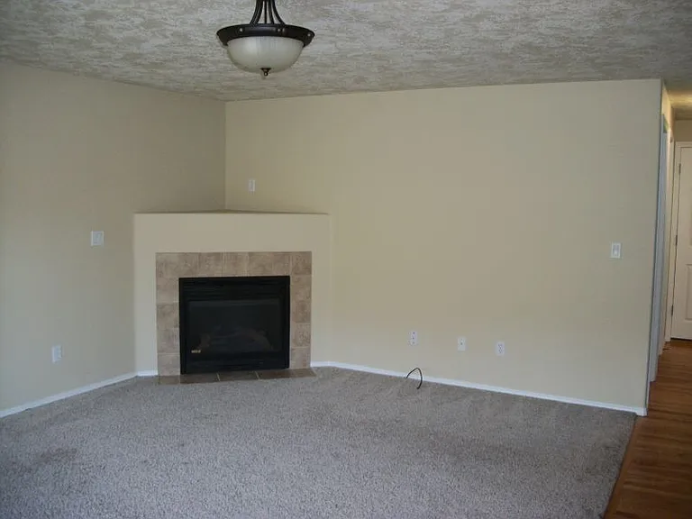 2187 NE Grandhaven St — Photo 8