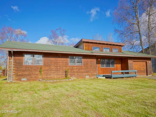280 Arlington Ct, Soldotna, AK 99669