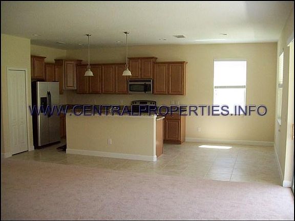 2nd image of 1015 Glenraven Ln