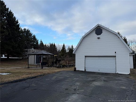 2nd image of 29 Gabourie Rd