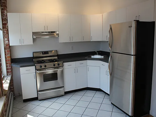 Rented by Sotheby's International Realty | media 2