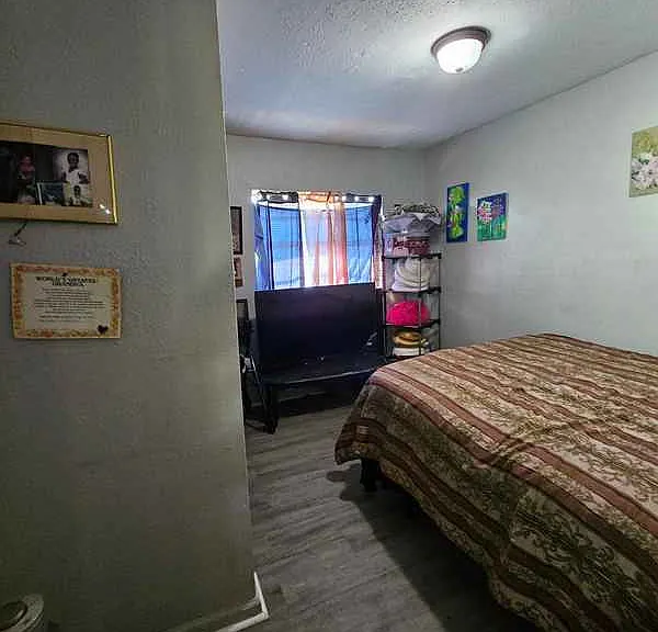 4 Sandy Ln #1 — Photo 17