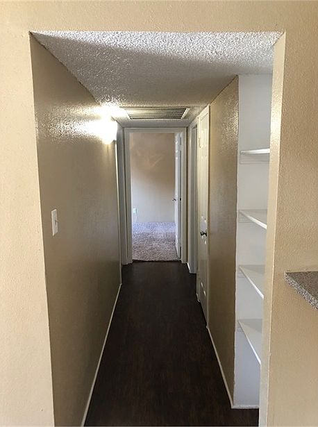 1st image of 165 Palisades Dr #B1