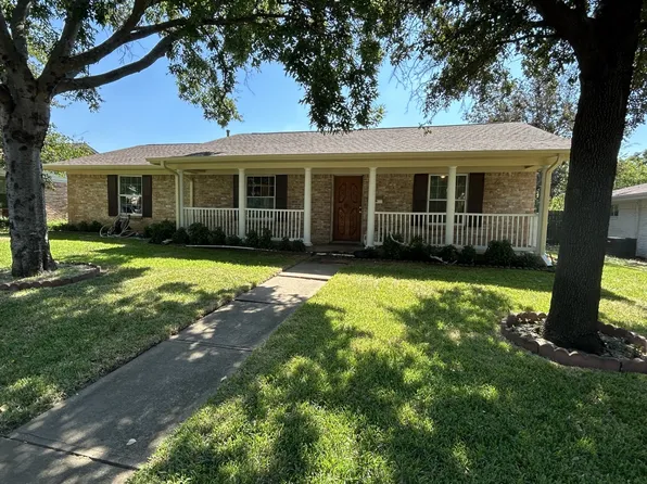 4122 W Rochelle Rd, Irving, TX 75062