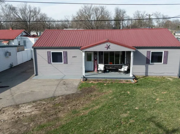 2707 Ridge Ave, Springfield, IL 62702