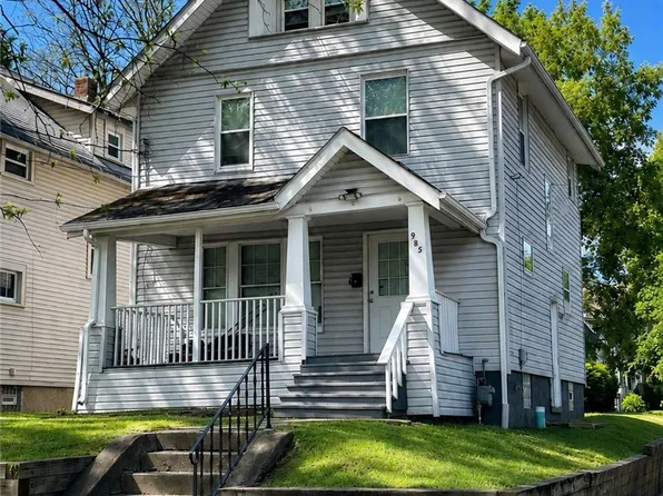 985 Bloomfield Ave, Akron, OH 44302