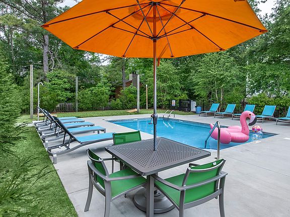 4th image of 3901 Wrightsville Ave #9-101B