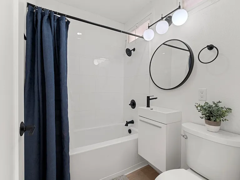 Bathroom Bathroom
