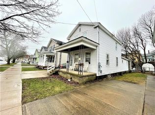56 E 6th St, Oswego, NY 13126