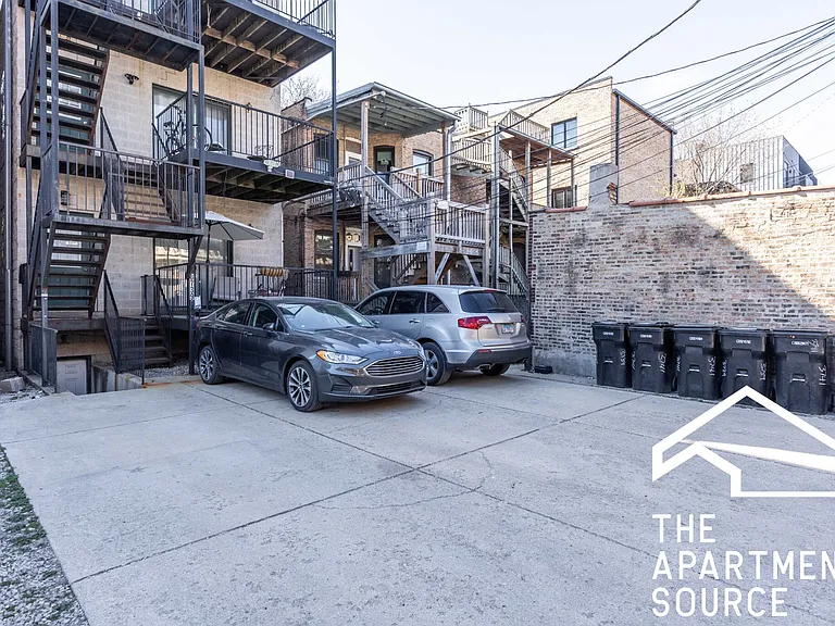 3739 N Sheffield Ave #3 — Photo 18