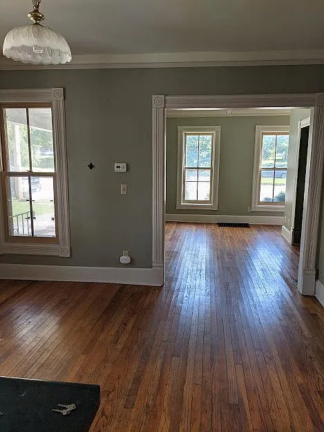 Building Photo - 136 Proudfit St