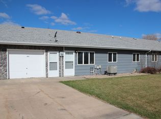 141 S Plum St, Winner, SD 57580