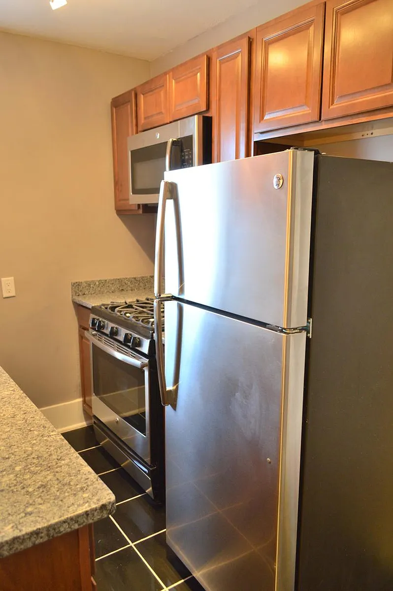 Building Photo - 410 Westcott St #1
