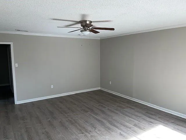 2 bed, 1.0 bath, 1100 sqft, $845 — Photo 2