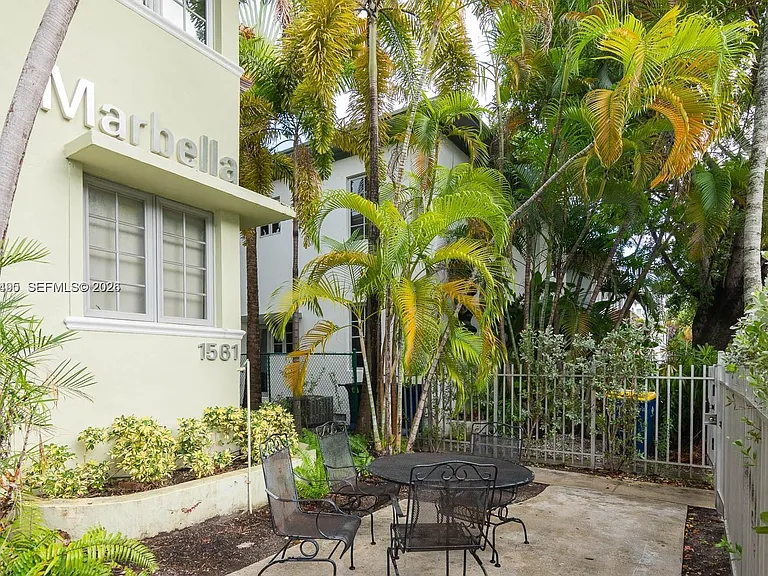 1561 Lenox Ave #6 — Photo 12