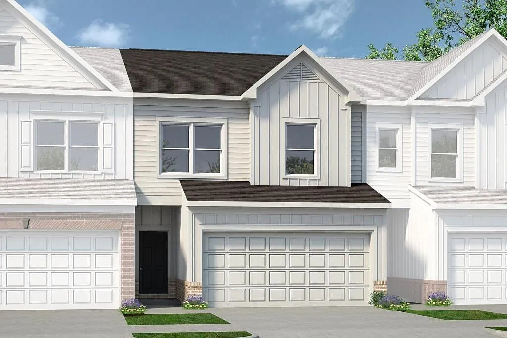 1004 Stiles Cir photo 1