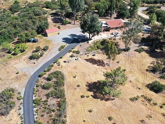 5th image of 17089 Lawson Valley Rd