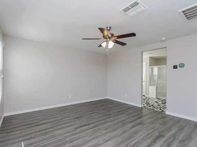 1563 S Loren Ln — Photo 12