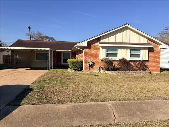 4110 Wuthering Heights Dr, Houston, TX 77045