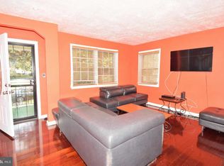 6931 Fieldcrest Rd, Baltimore, MD 21215