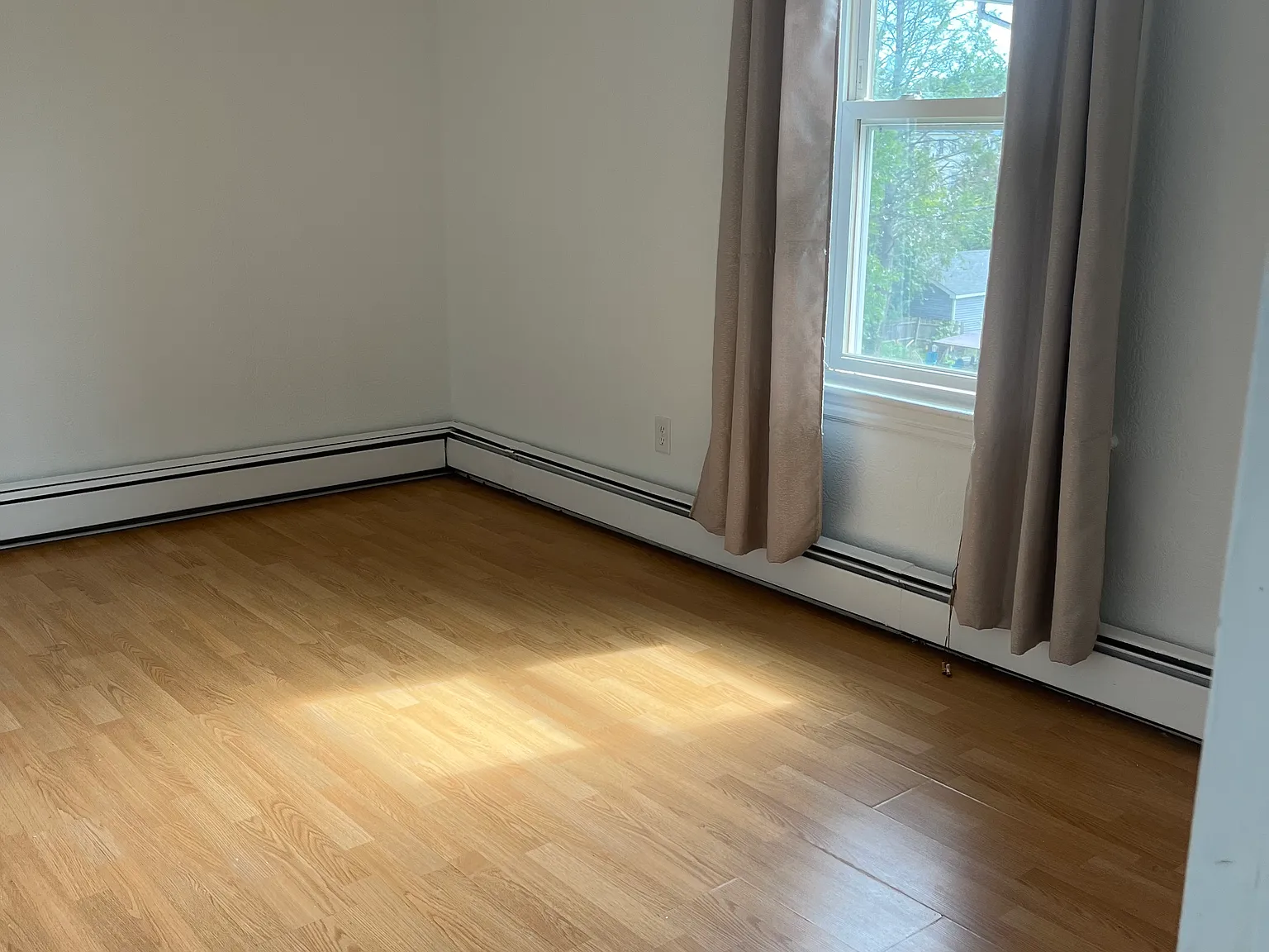1 bed, $1,250 — Photo 2