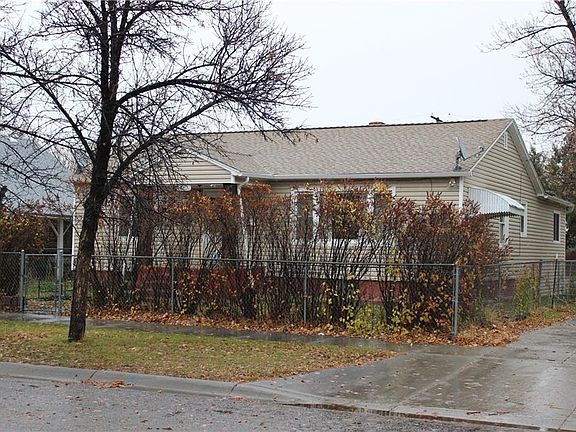2nd image of 417 N Crawford Ave