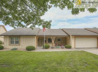 18901 Lakeside Dr, Belton, MO 64012