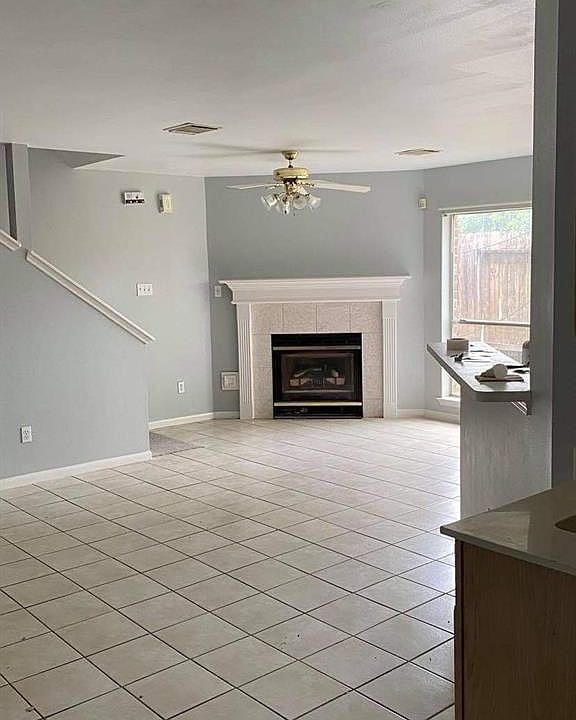 1st image of 10403 Shadow Oaks Dr #3B
