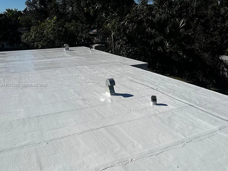 7902 SW 67th Ave — Photo 21