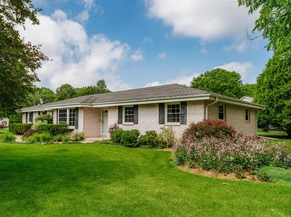 3815 Westwood COURT, Brookfield, WI 53005