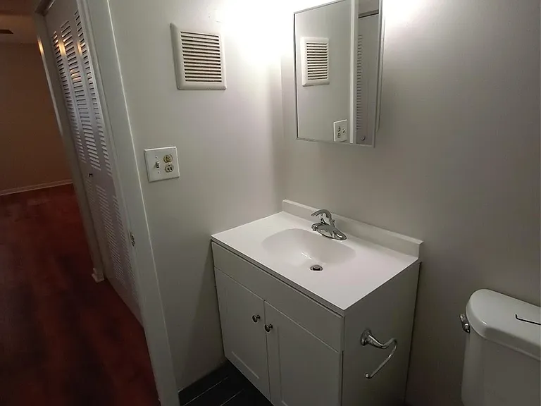 2771 Riverside Dr #511-A — Photo 15