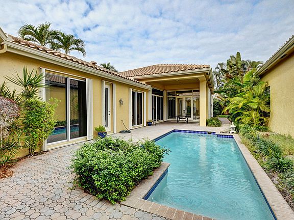 Home For Sale In Broken Sound Country Club