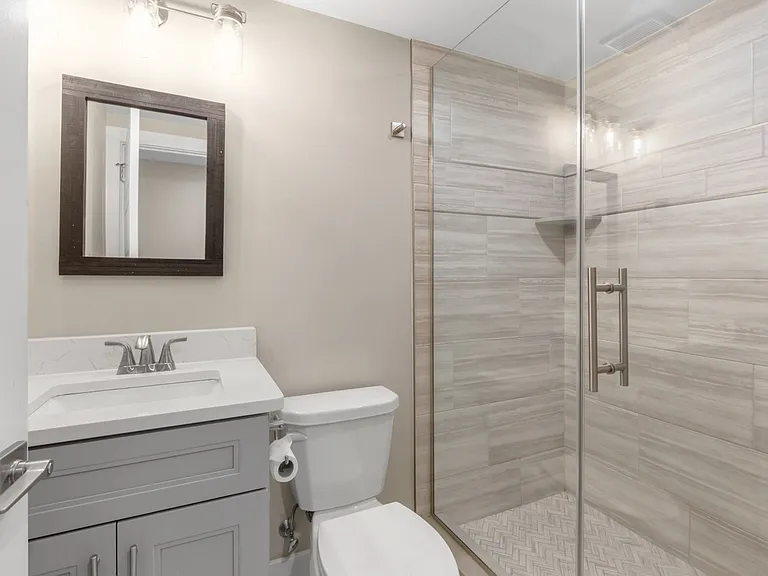 2209 N Broad St — Photo 23