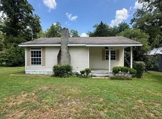 117 Church St, Enigma, GA 31749
