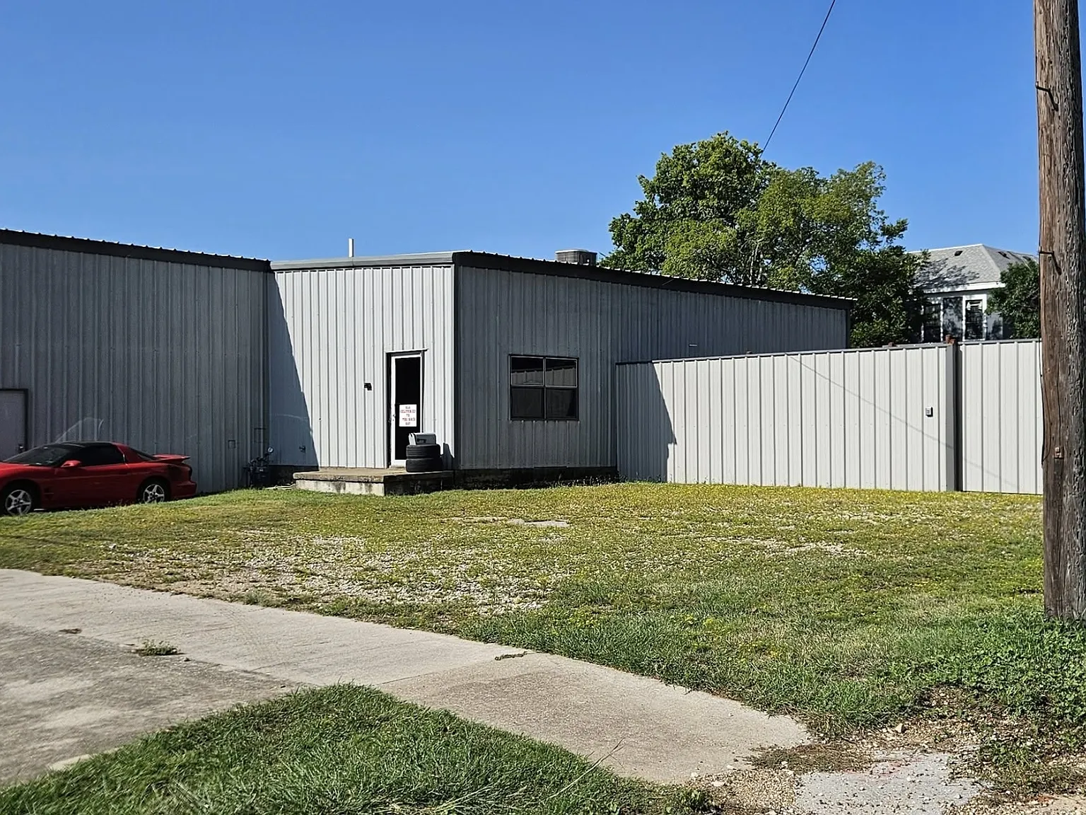 301 North Houston Avenue - 1 — Photo 3