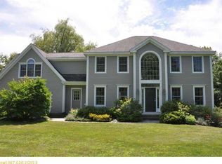 17 Falls Rd, Falmouth, ME 04105