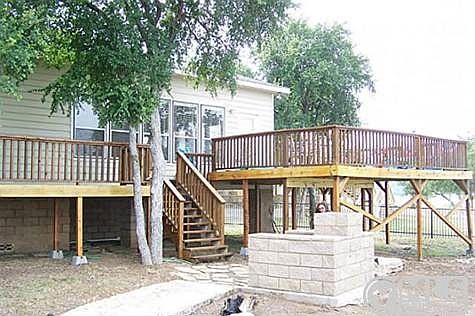 1st image of 290 Hawk Ln