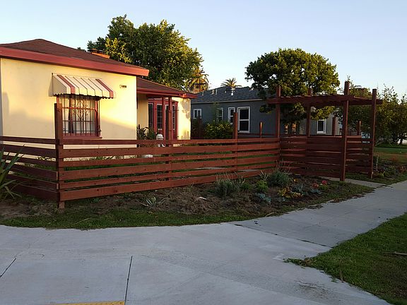5th image of 2494 Golden Ave